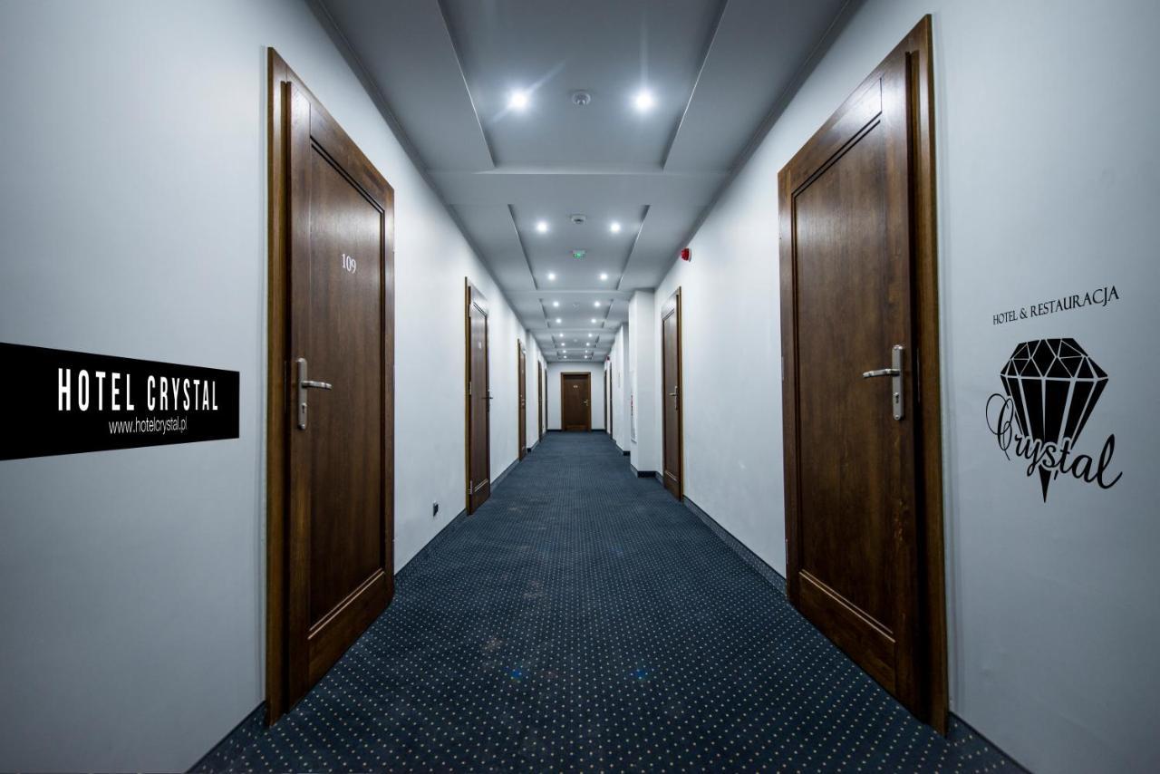 Hotel Crystal Janikowo Екстериор снимка