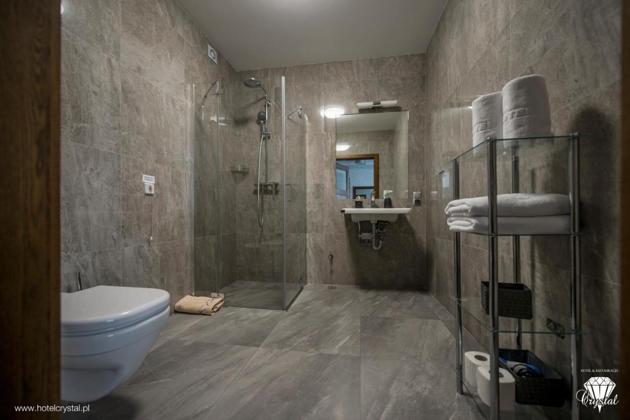 Hotel Crystal Janikowo Екстериор снимка