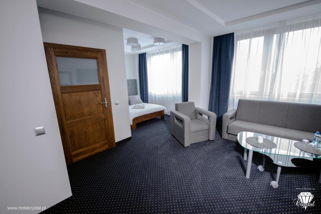 Hotel Crystal Janikowo Екстериор снимка