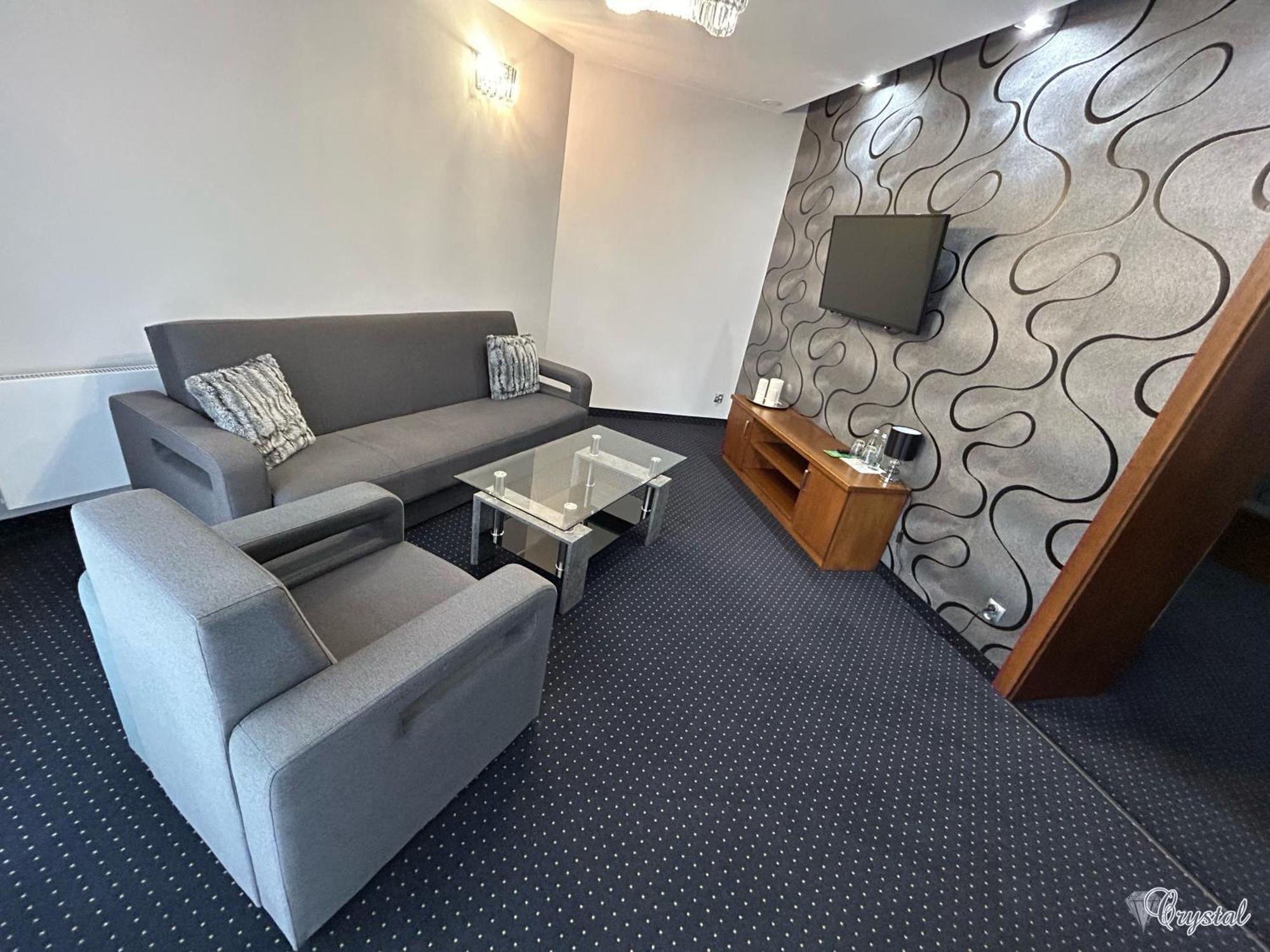 Hotel Crystal Janikowo Екстериор снимка