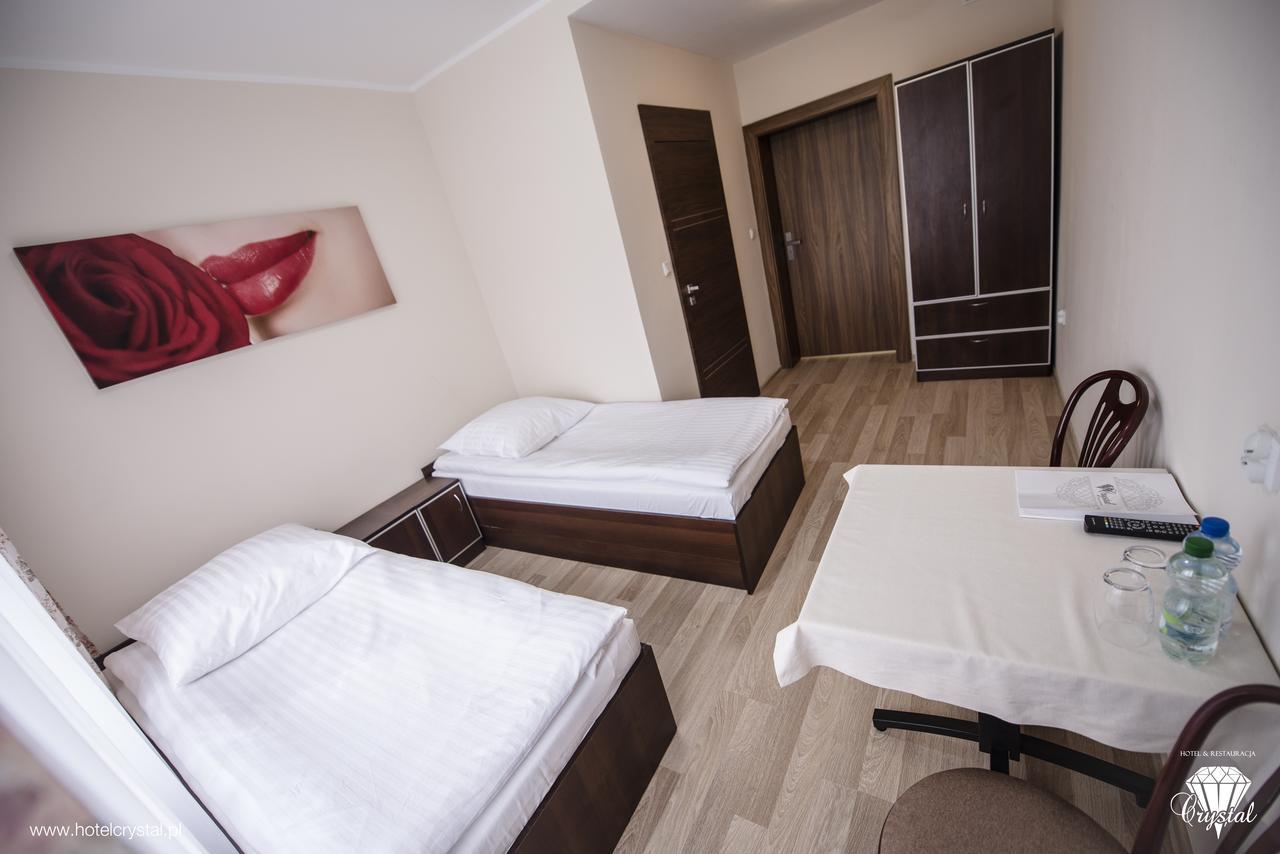 Hotel Crystal Janikowo Екстериор снимка